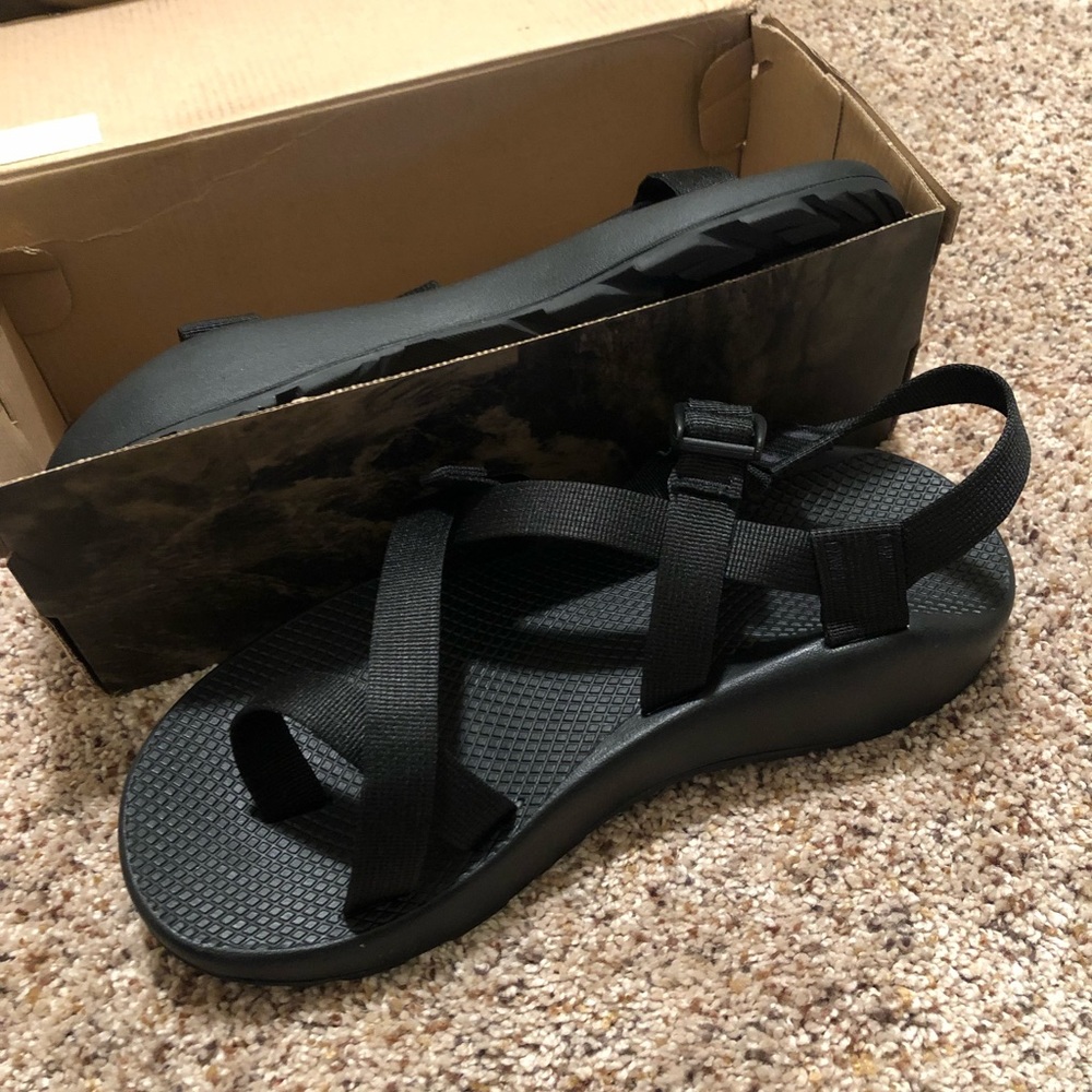 Chaco men’s sandals size 11